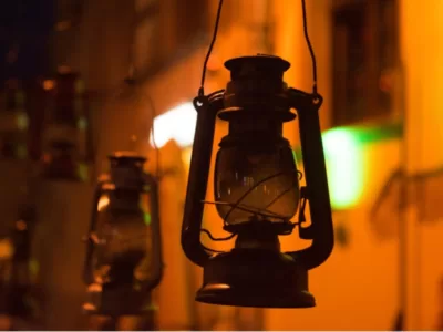 Beartiful kerosene lamps